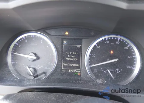 2019 Toyota Highlander Xle z USA, uszkodzony, nr VIN 5TDKZRFH8KS560753